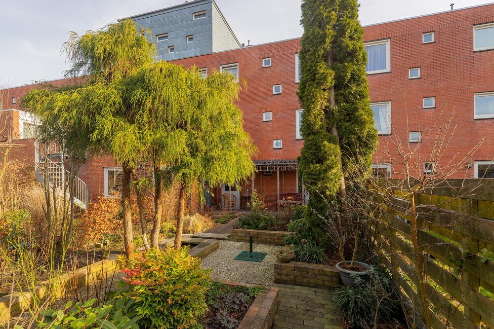 Berlageweg 79, 9731 LK Groningen - € 315.000 k.k. - ben-s Makelaars Groningen