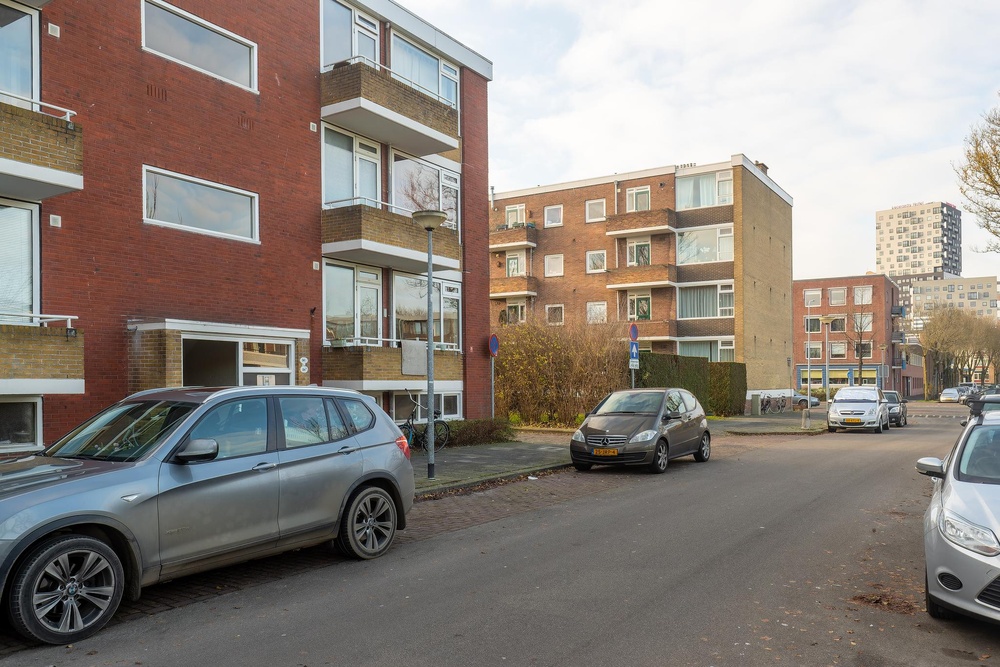 Bezettingslaan 52, 9728 EJ Groningen - € 200.000 k.k. - ben-s Makelaars Groningen
