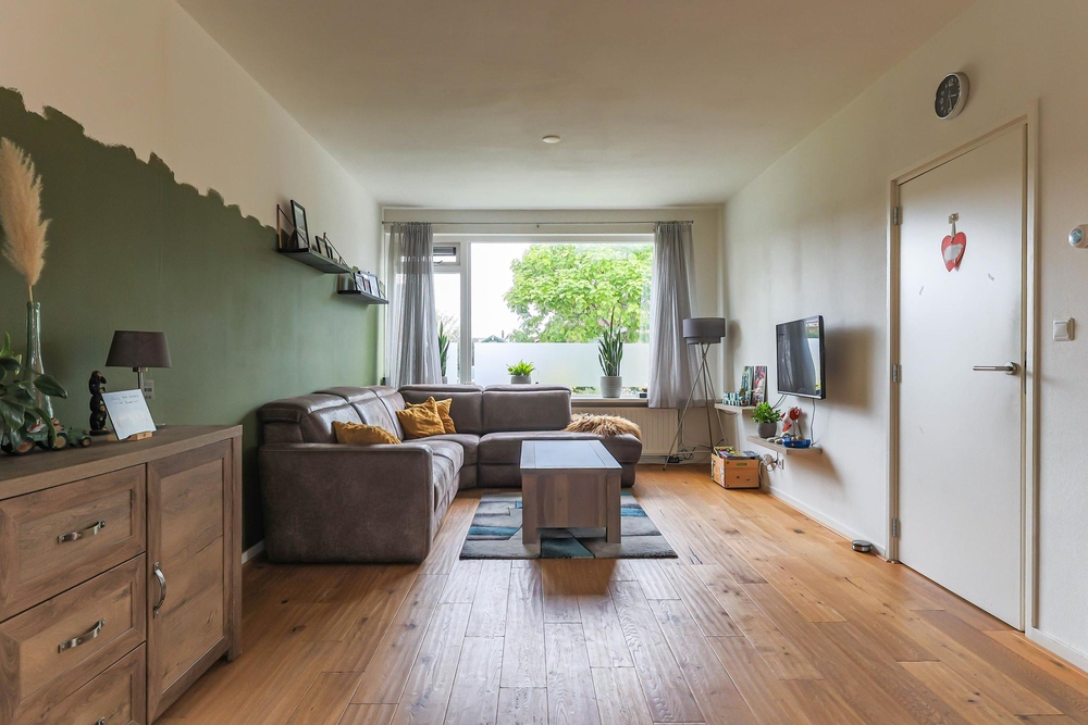 Schoolstraat 16, 9831 RZ Aduard - € 250.000 k.k. - ben-s Makelaars Groningen