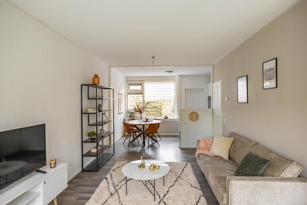 Korenbloemstraat 8, 9713 PW Groningen - € 265.000 k.k. - ben-s Makelaars Groningen