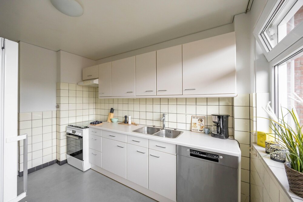 Ubbo Emmiussingel 45b, 9711 BD Groningen - € 395.000 k.k. - ben-s Makelaars Groningen