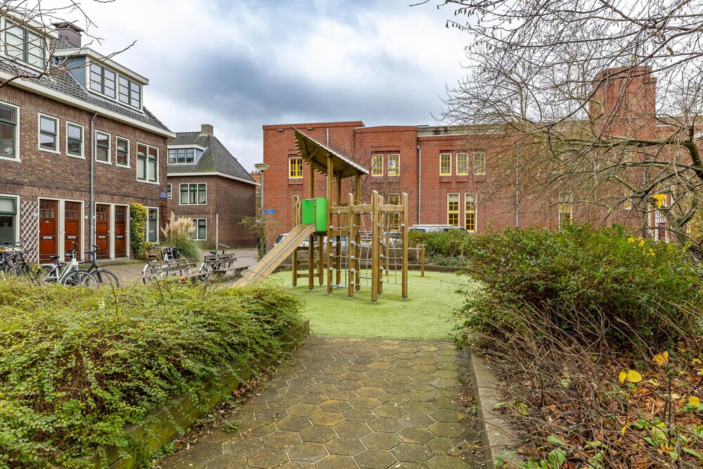 Prinsesseweg 91a, 9717 BE Groningen - € 300.000 k.k. - ben-s Makelaars Groningen