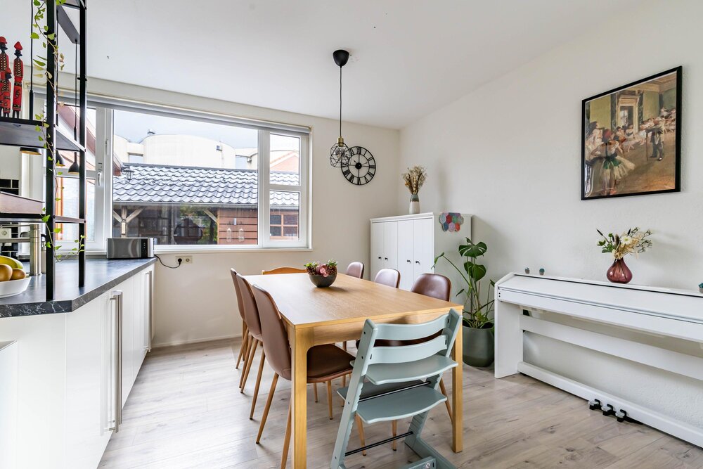 Arteveldestraat 19, 9745 AW Groningen - € 390.000 k.k. - ben-s Makelaars Groningen