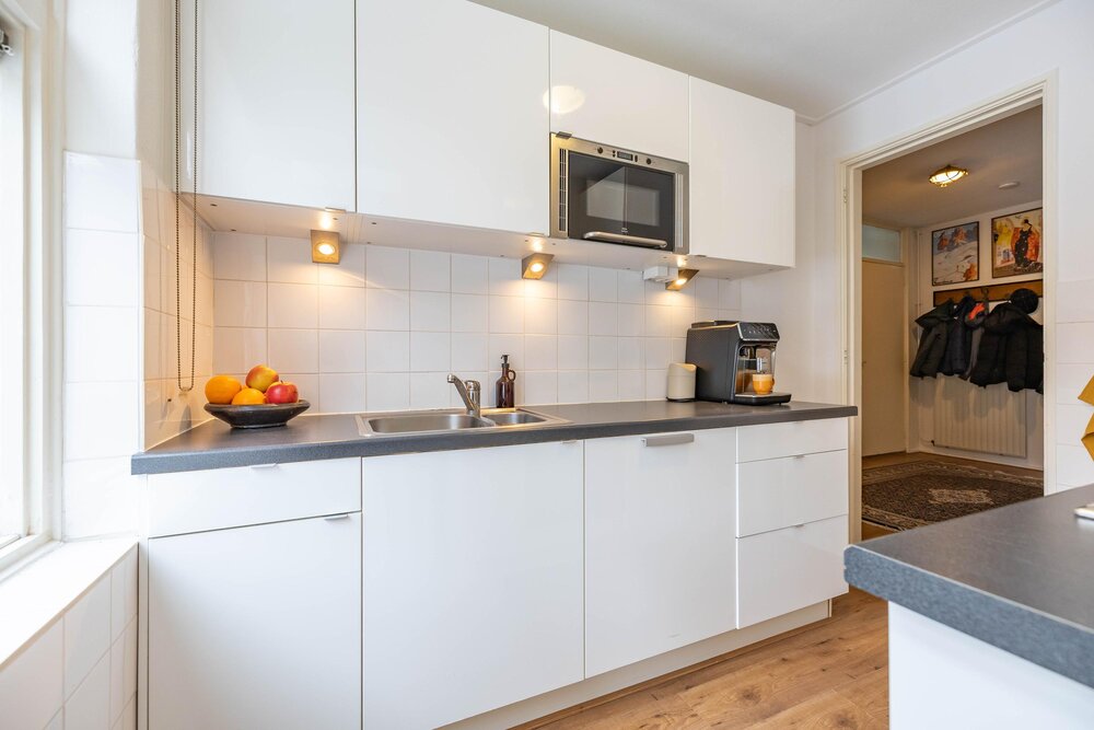 Onderduikersstraat 18, 9727 CW Groningen - € 260.000 k.k. - ben-s Makelaars Groningen