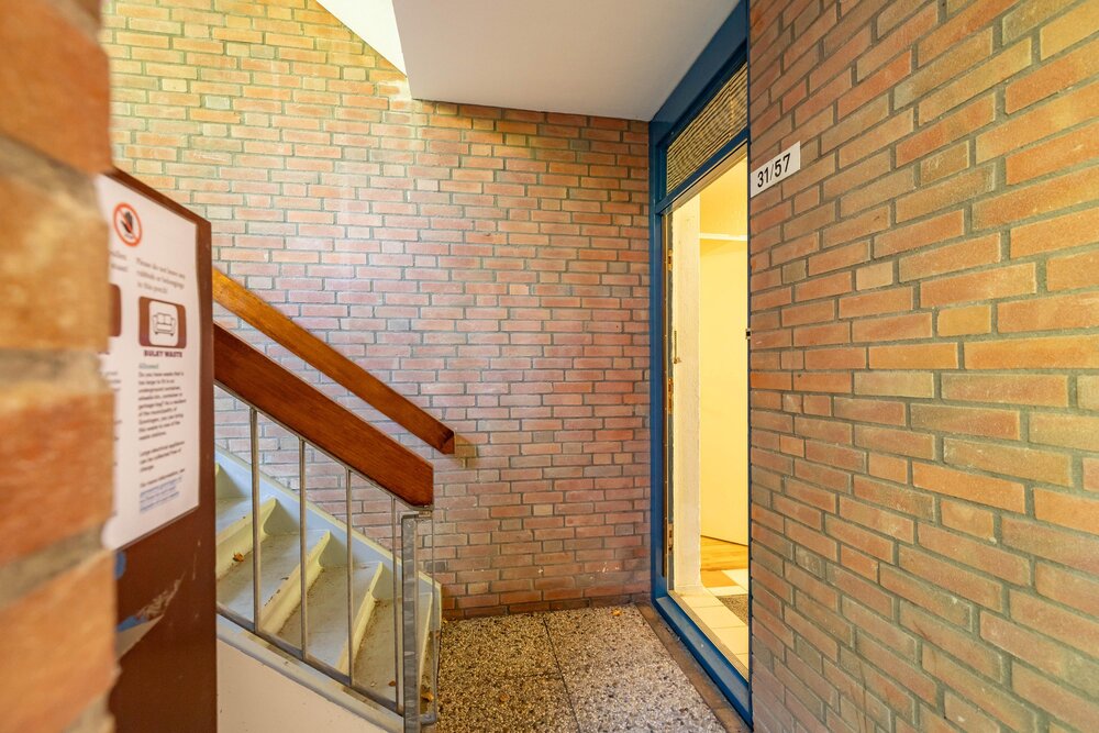 Petrus Campersingel 3157, 9713 AD Groningen - € 250.000 k.k. - ben-s Makelaars Groningen