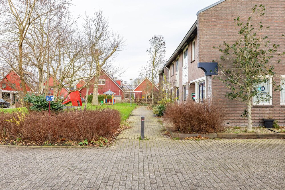 Wilkemaheerd 67, 9736 BN Groningen - € 385.000 k.k. - ben-s Makelaars Groningen