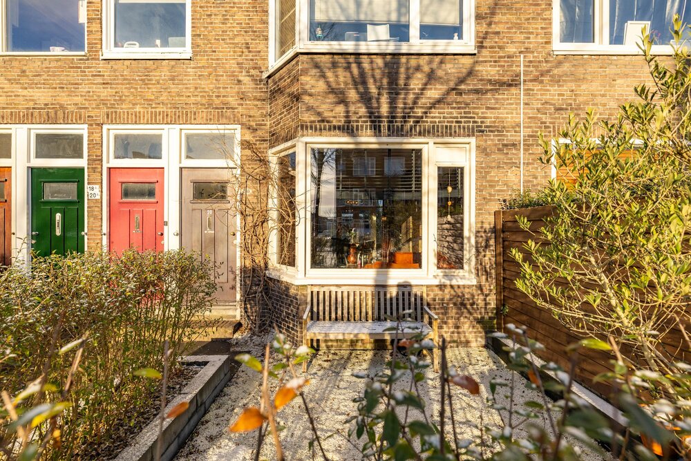 E. Thomassen à Thuessinklaan 20, 9713 JV Groningen - € 325.000 k.k. - ben-s Makelaars Groningen