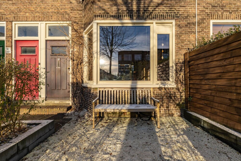 E. Thomassen à Thuessinklaan 20, 9713 JV Groningen - € 325.000 k.k. - ben-s Makelaars Groningen