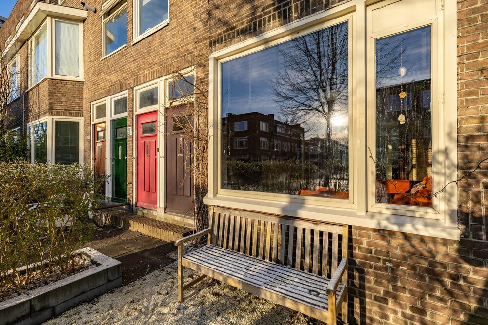 E. Thomassen à Thuessinklaan 20, 9713 JV Groningen - € 325.000 k.k. - ben-s Makelaars Groningen