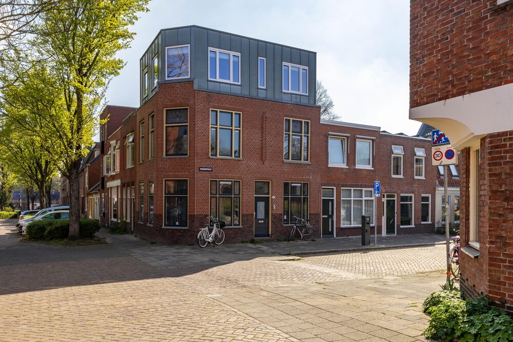 Middenstraat 2b, 9724 JB Groningen - € 190.000 k.k. - ben-s Makelaars Groningen