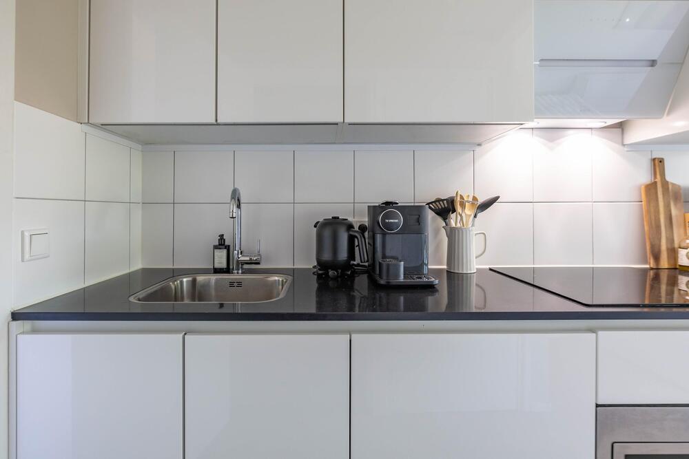 Middenstraat 2b, 9724 JB Groningen - € 190.000 k.k. - ben-s Makelaars Groningen