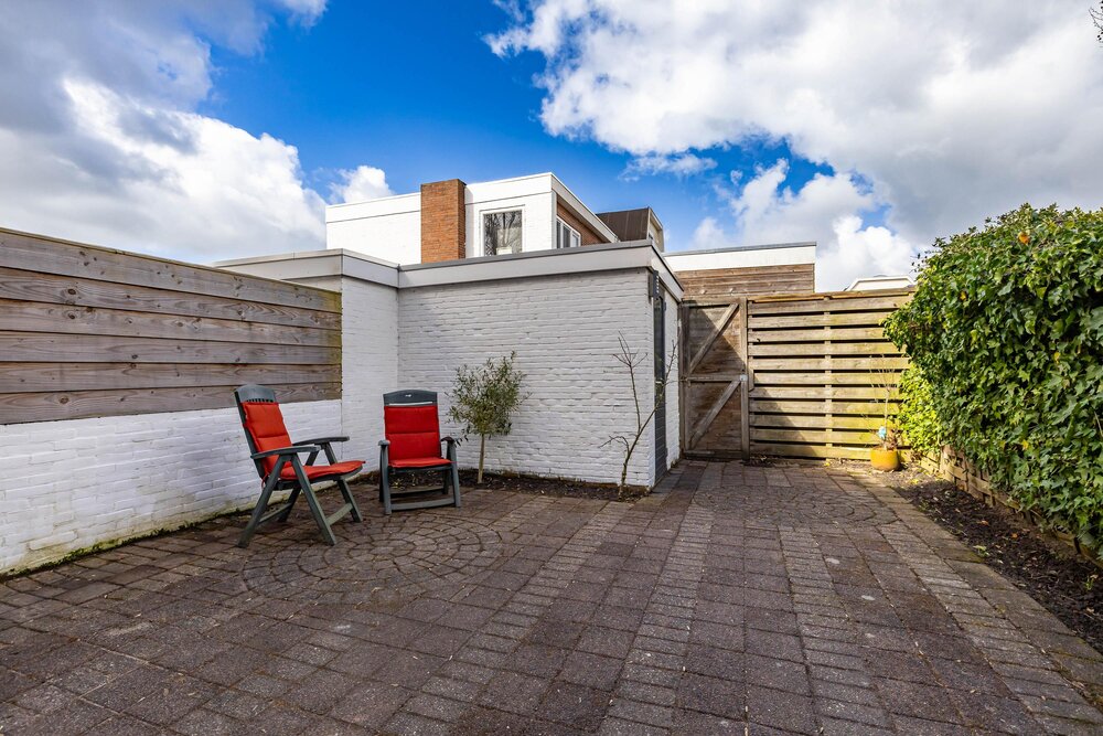 Bernhardlaan 21, 9744 EK Groningen - € 295.000 k.k. - ben-s Makelaars Groningen