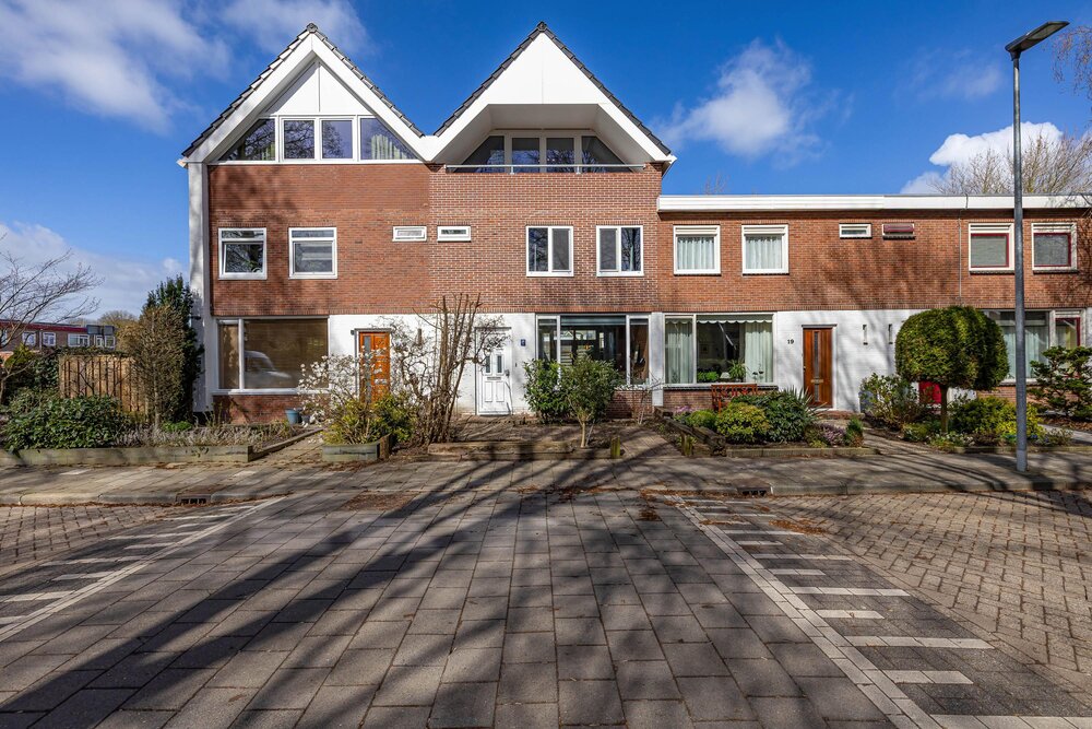 Bernhardlaan 21, 9744 EK Groningen - € 295.000 k.k. - ben-s Makelaars Groningen