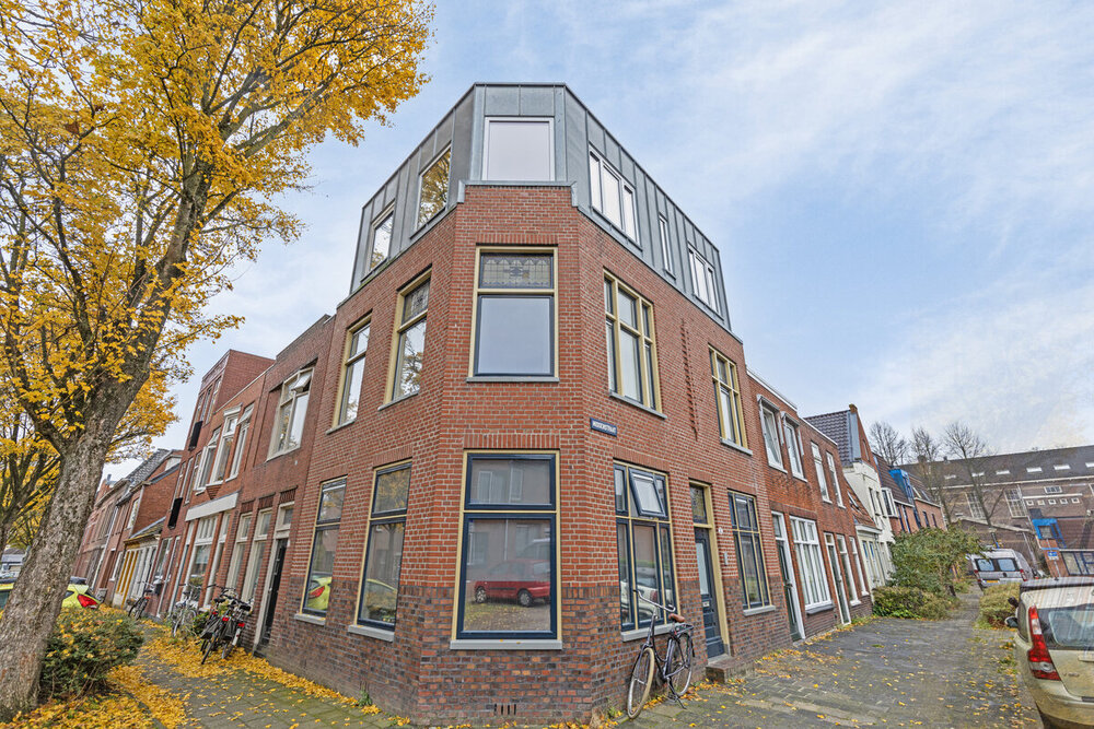 Middenstraat 2a