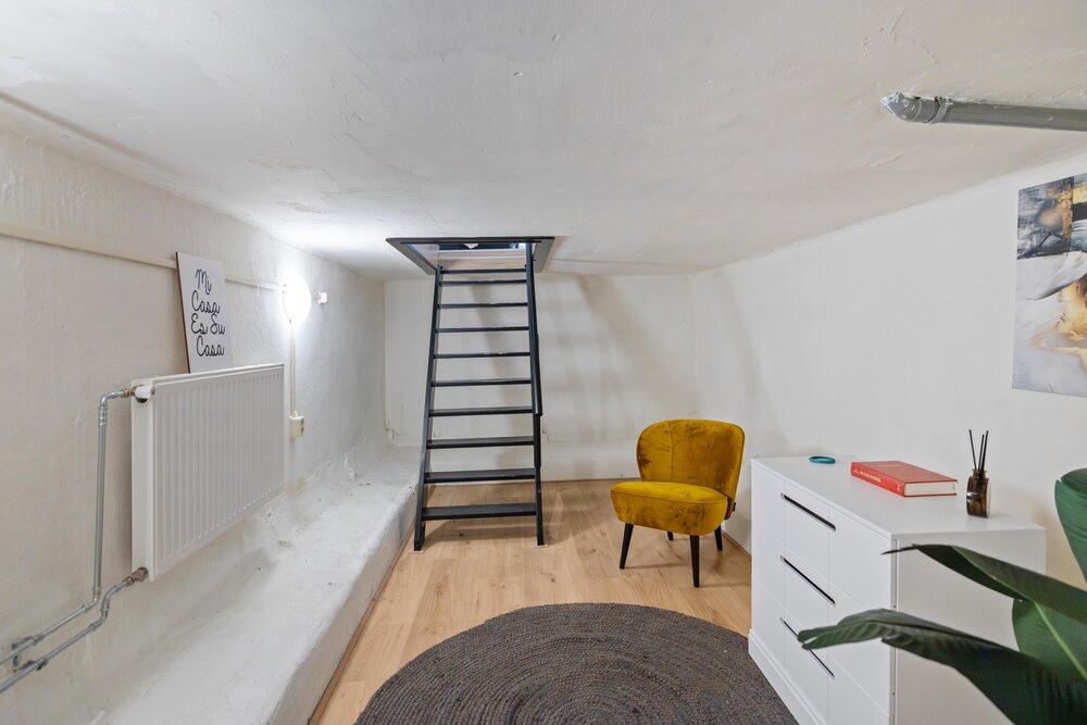 Tuinbouwdwarsstraat 18, 9717 HV Groningen - € 365.000 k.k. - ben-s Makelaars Groningen